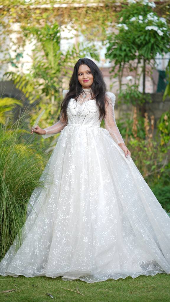 White Long Tail Gown
