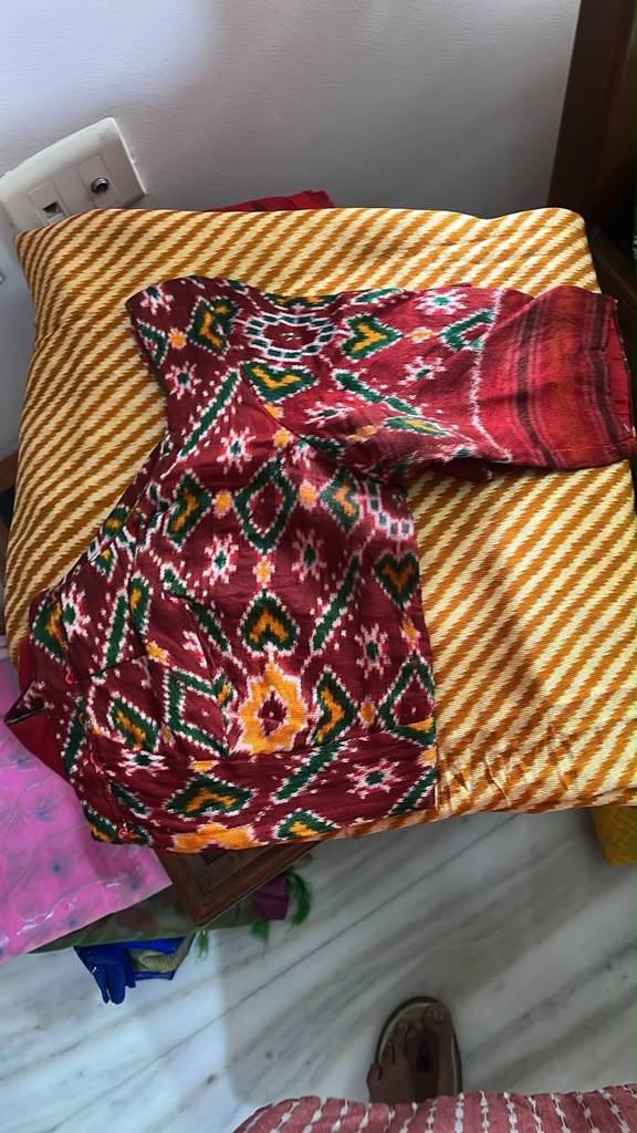 Yellow stripes with Red border
